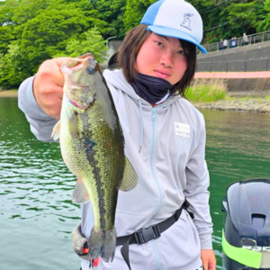 49cm 2Kg ビックベイト (7).png