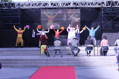 名古屋校学園祭「でら★フェス2014」でS-1グランプリを開催！