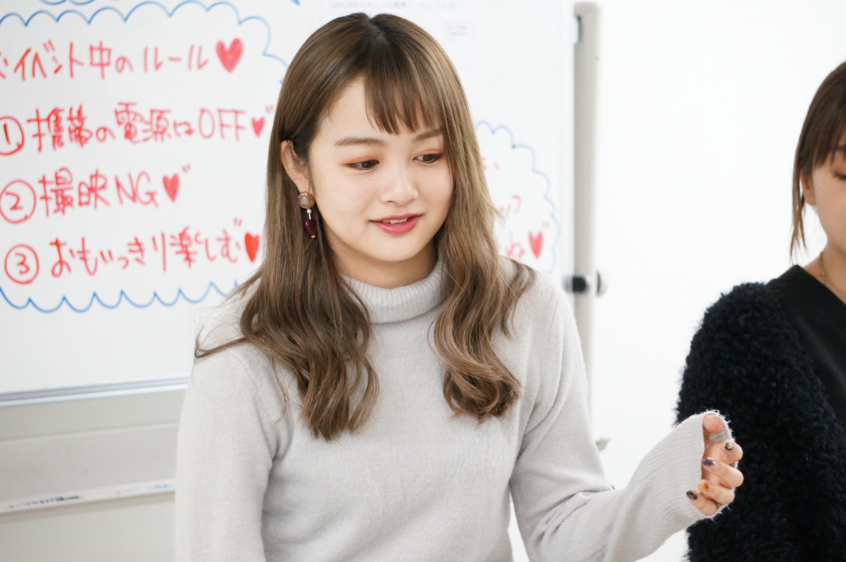 Ranzukiモデル Sakuraちゃん と担当ヘアメイクが来校 ヘアメイク 美容学校 服飾専門の学校 総合学園ヒューマンアカデミー