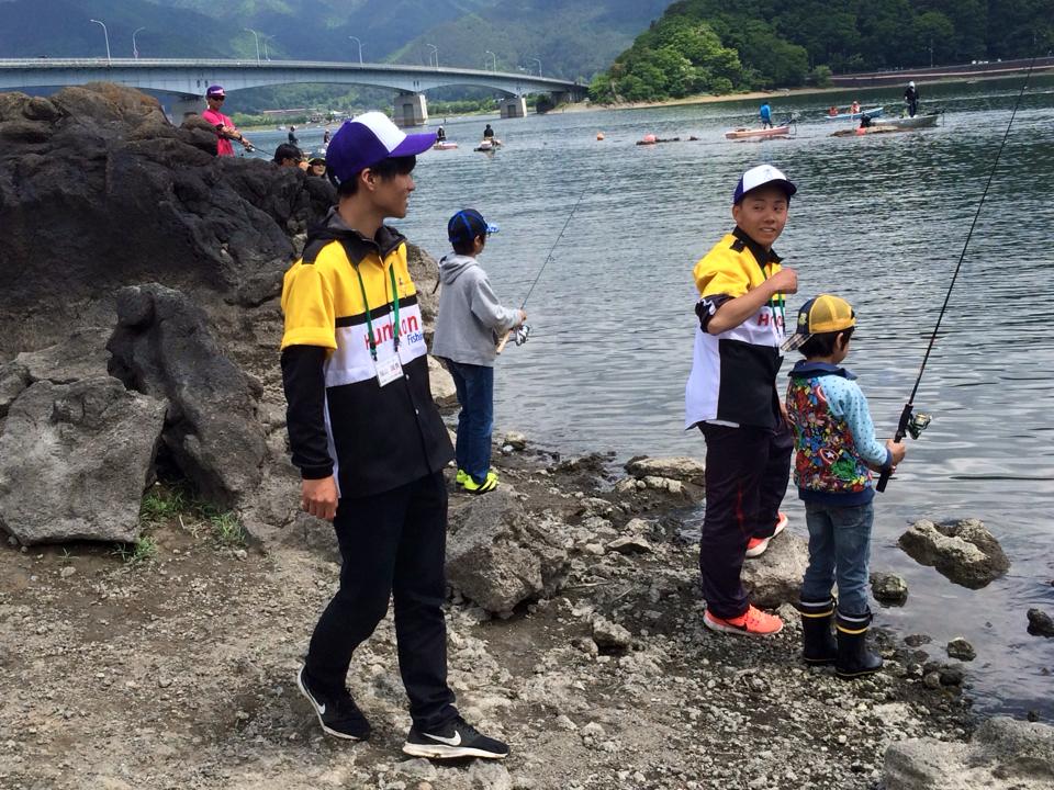 富士河口湖 河口湖つり祭り開催 フィッシング 釣り でプロを目指す 釣り専門校 スクール ならヒューマンアカデミー