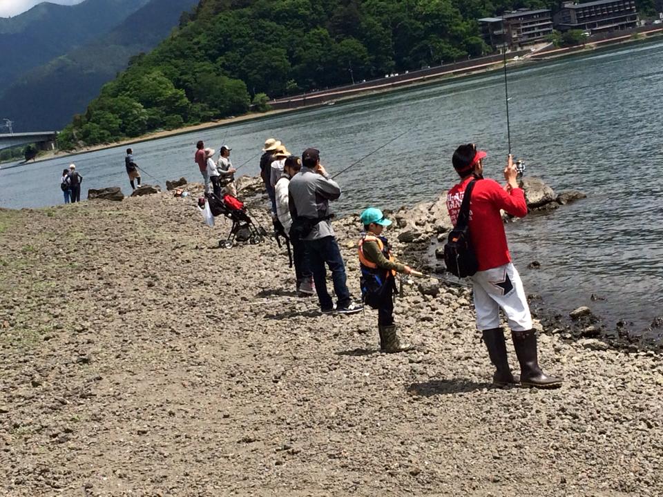 富士河口湖 河口湖つり祭り開催 フィッシング 釣り専門の学校 総合学園ヒューマンアカデミー