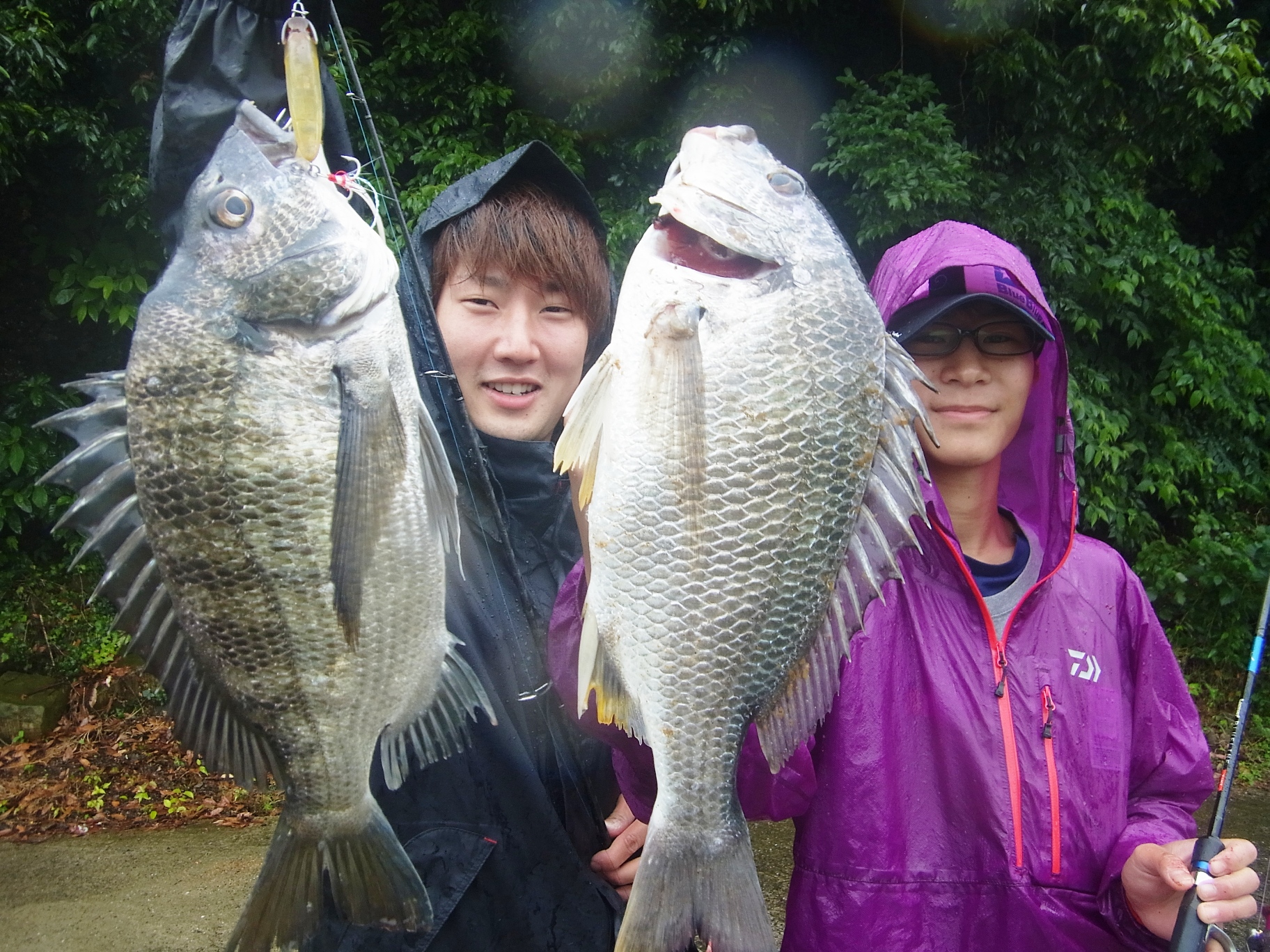 福岡校 トップで楽しいチヌ釣り実習 フィッシング 釣り専門の学校 総合学園ヒューマンアカデミー