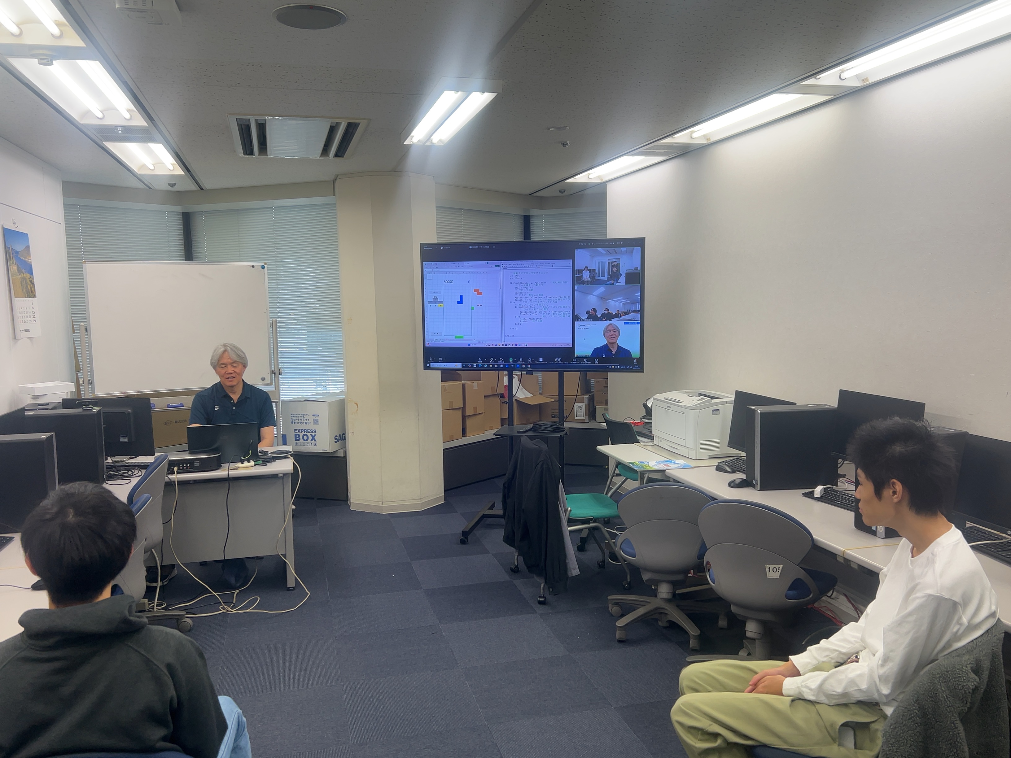 オンラインライブ授業×少人数制で学ぶ！IT＆ビジネスカレッジ入学前授業