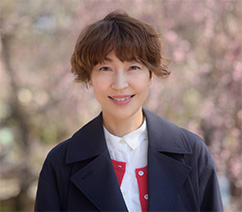 https://ha.athuman.com/kyoto/about/images/lecturer/img_lecturer_tsushima.jpg